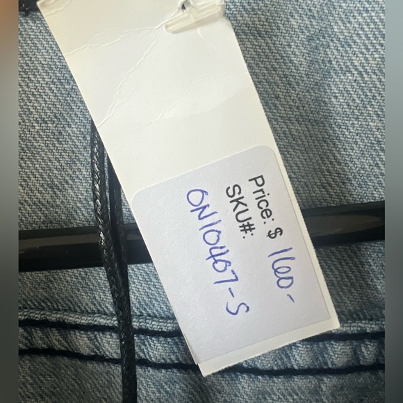 Denim jacket with silver sequin sleeves - Picture 6 of 6